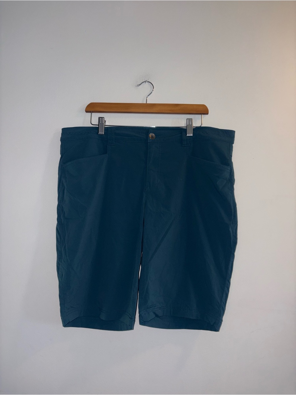 Eddie Bauer | Teal Shorts
